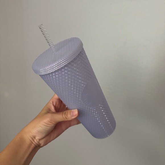 Starbucks Holiday 2021 Icy Venti tumbler - Picture 2 of 6